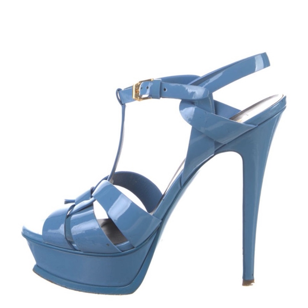 Saint Laurent
Patent Leather T-Strap Sandals
Size: 9 |IT 39
